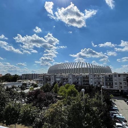 Leni Arena Zagreb Apartment Exteriör bild